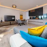 Apartman Seaside 6 *